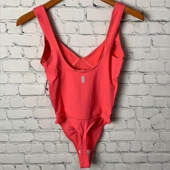 Free People Movement Heart of Gold Leotard Size XS Light Red Bodysuit Stretch - Picture 5 of 8